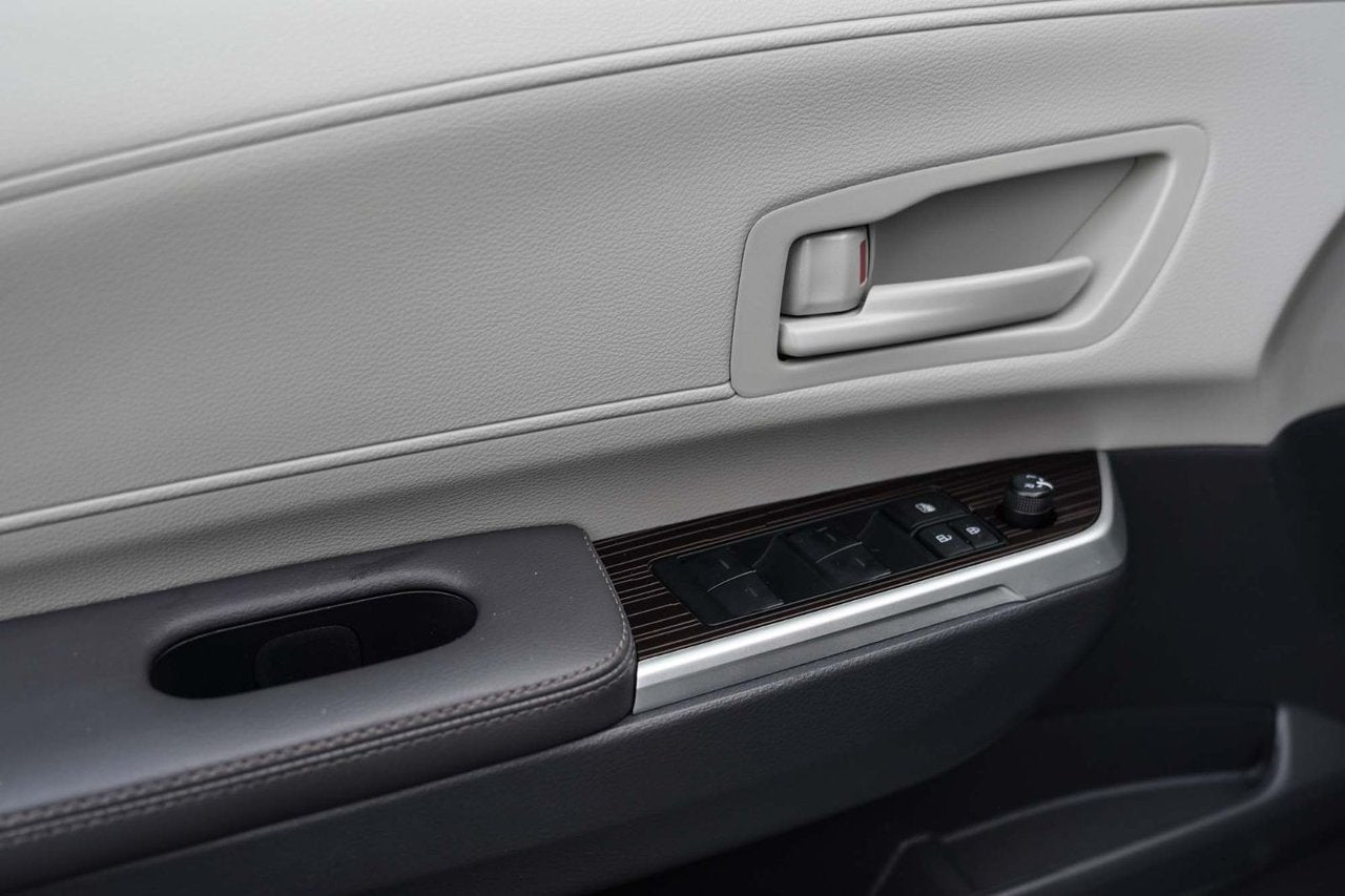 2024 Toyota Sienna LE AWD HYBRIDE 8 PASSAGERS BAS KM CARPLAY