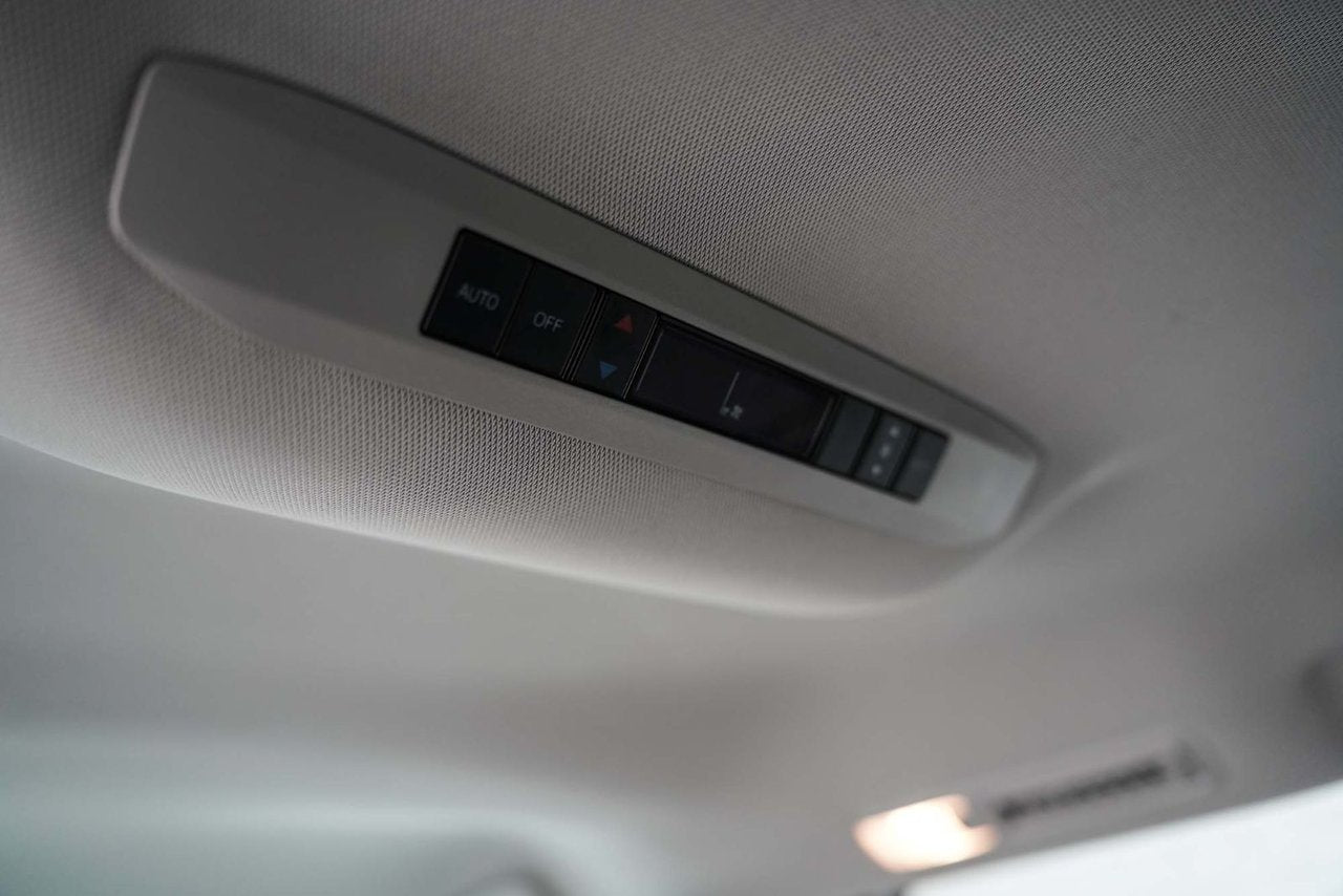 2024 Toyota Sienna LE AWD HYBRIDE 8 PASSAGERS BAS KM CARPLAY