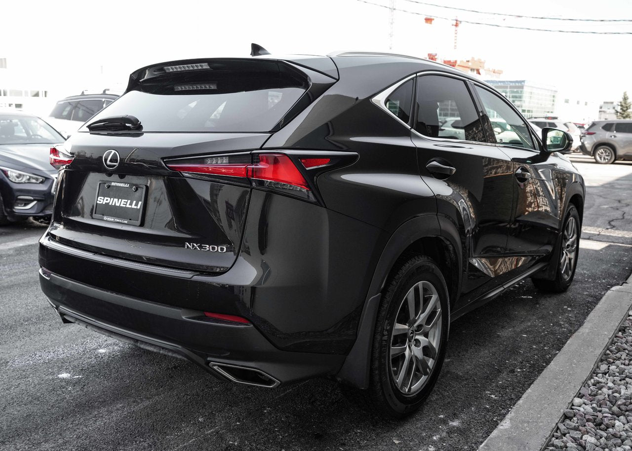 2020 Lexus NX 300 **PREMIUM PACKAGE**