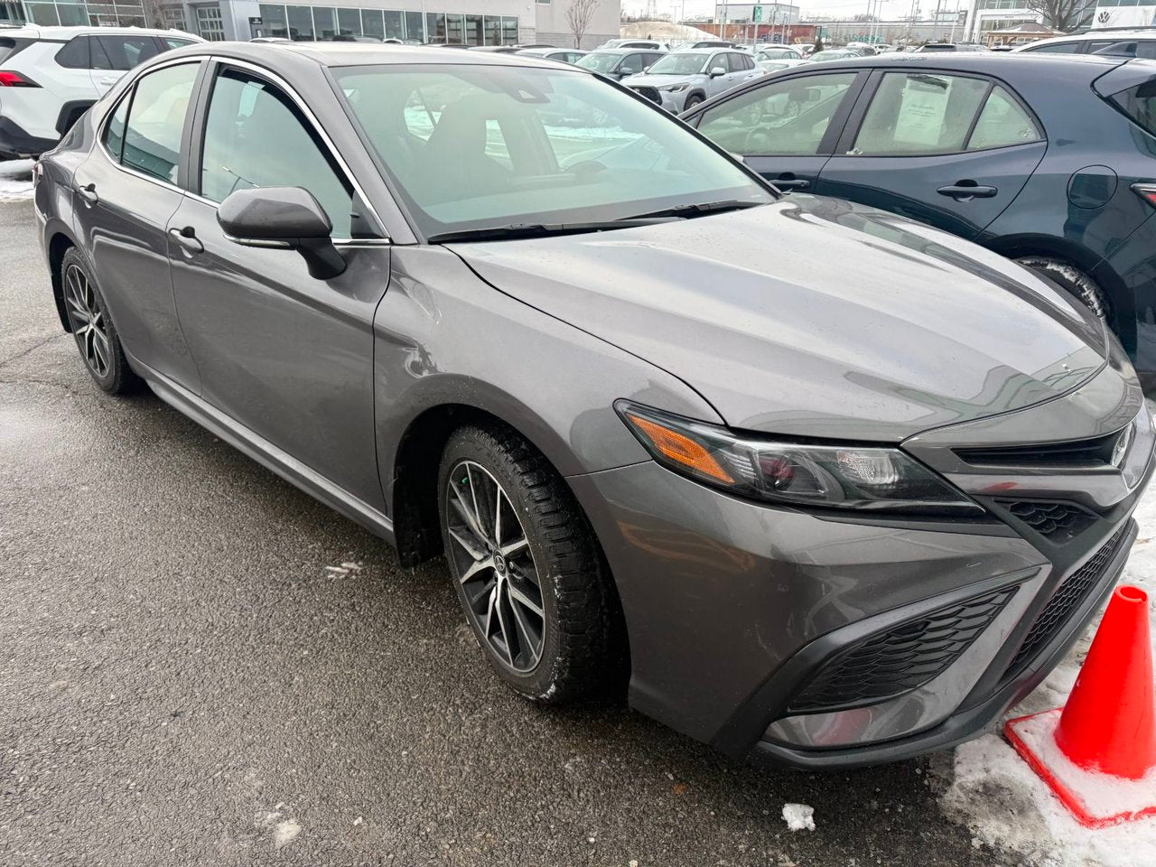 2024 Toyota Camry SE UPGRADE