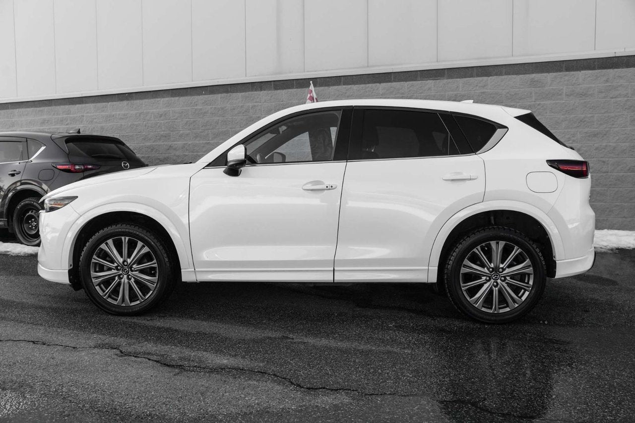 2022 Mazda CX-5 Signature
