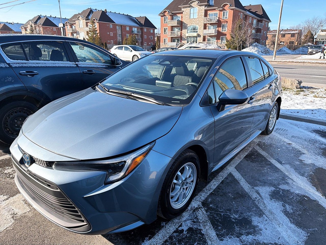 2024 Toyota Corolla Hybrid LE