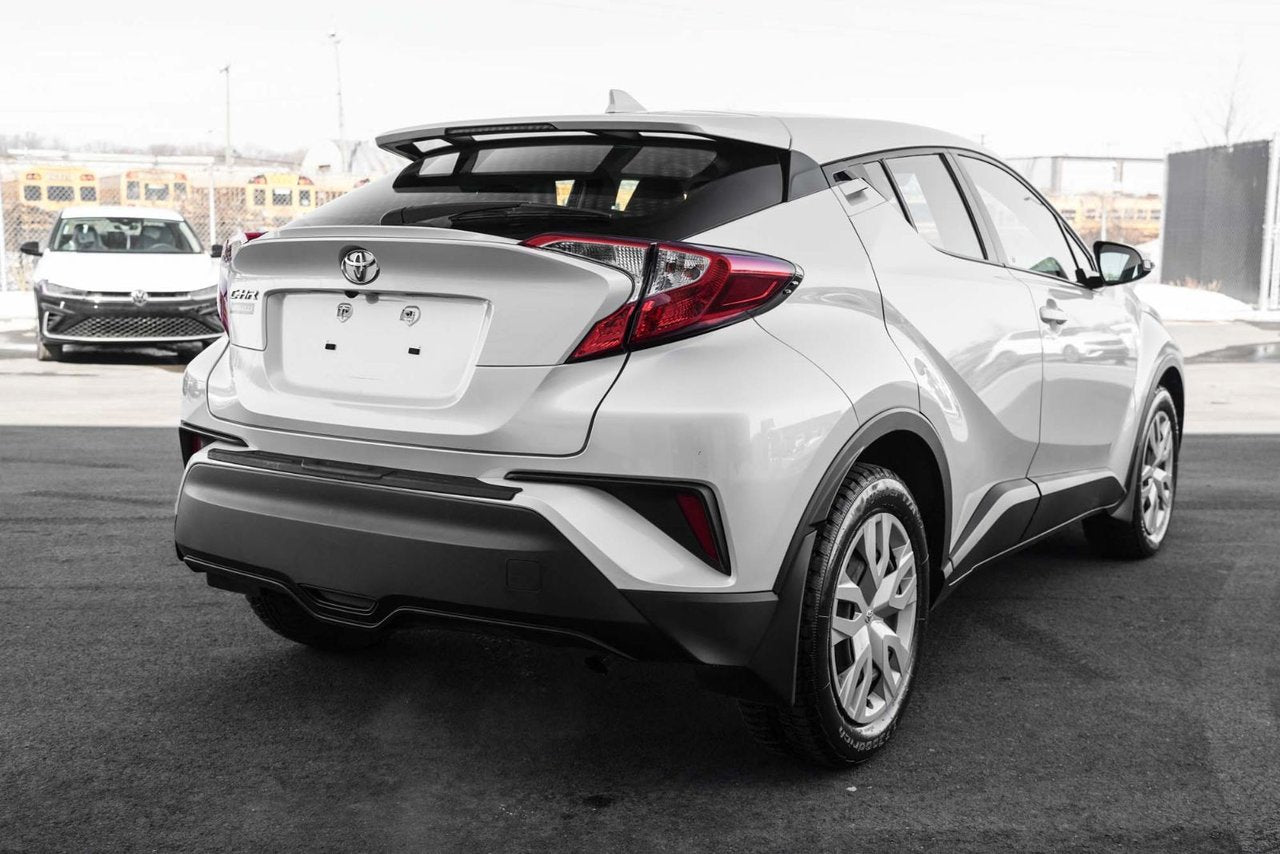 2022 Toyota C-HR LE/ FWD/ 105$ PAR SEMAINE - 84 MOIS