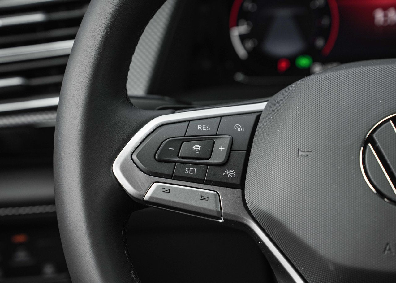 2026 Volkswagen Atlas Cross Sport Execline