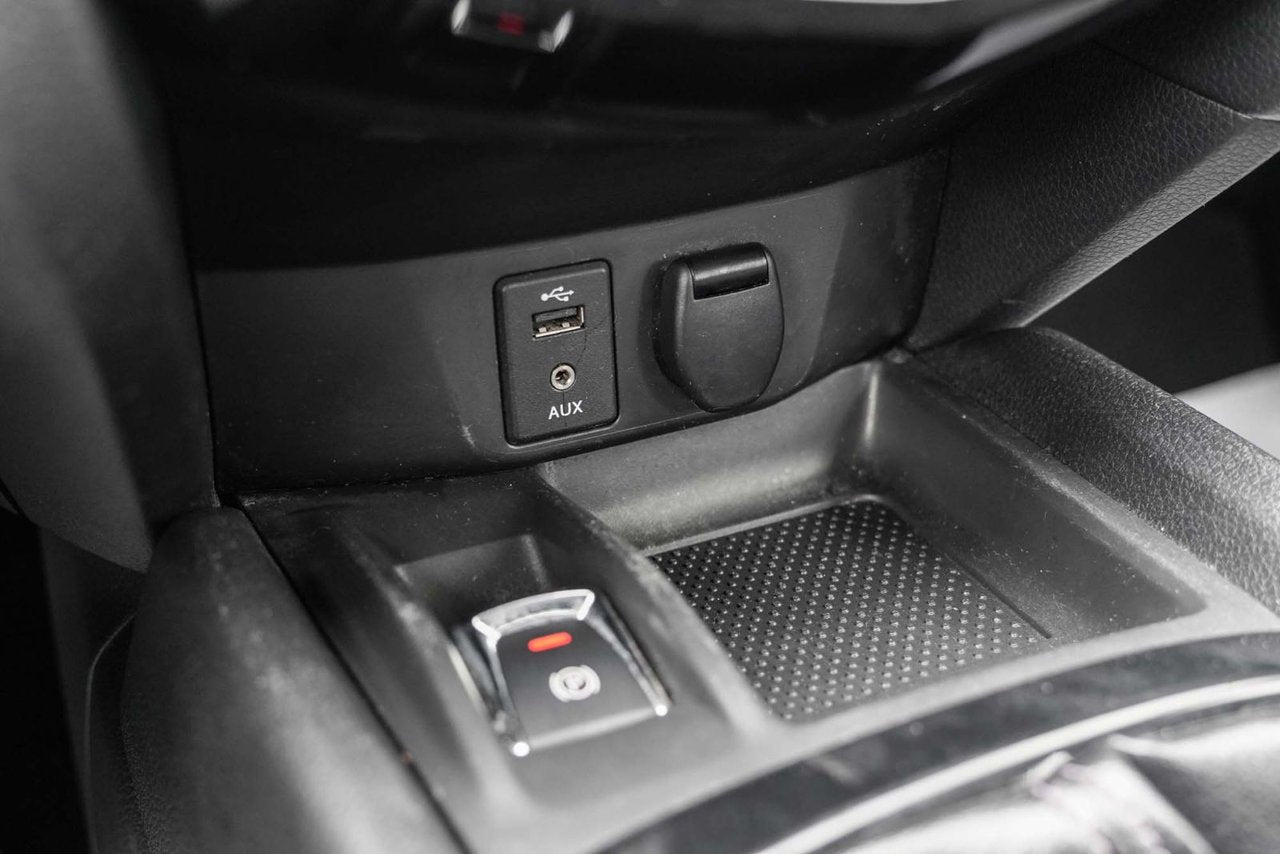 2017 Nissan Qashqai S