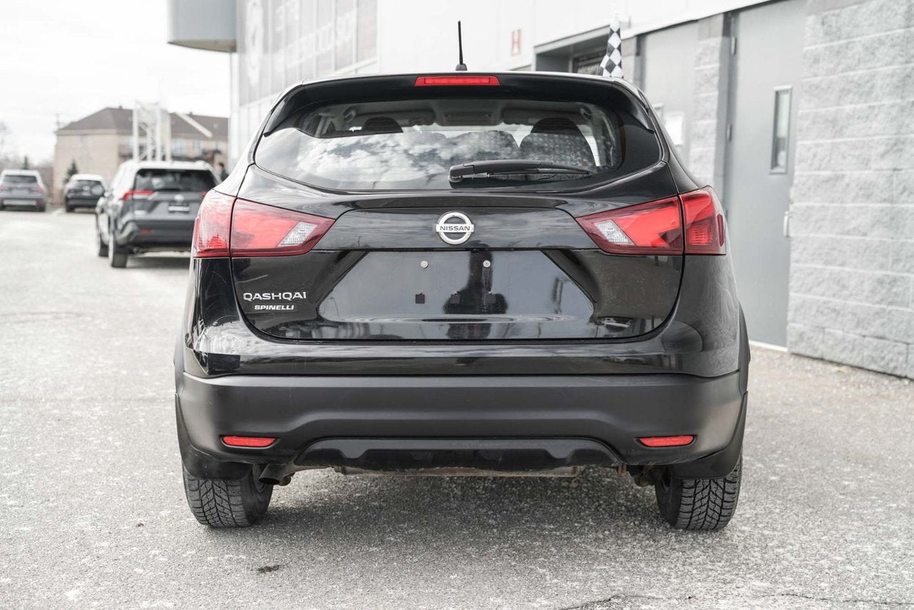 2017 Nissan Qashqai S