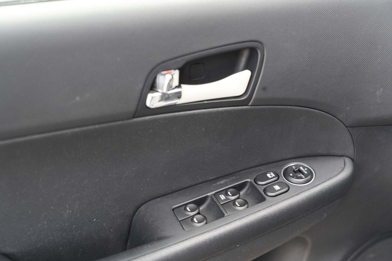 2010 Hyundai Elantra Touring GLS