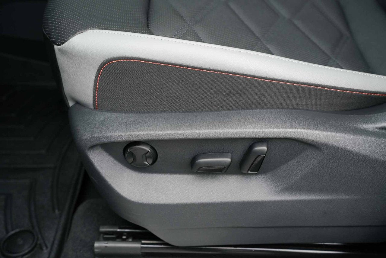 2025 Volkswagen Atlas Peak Edition