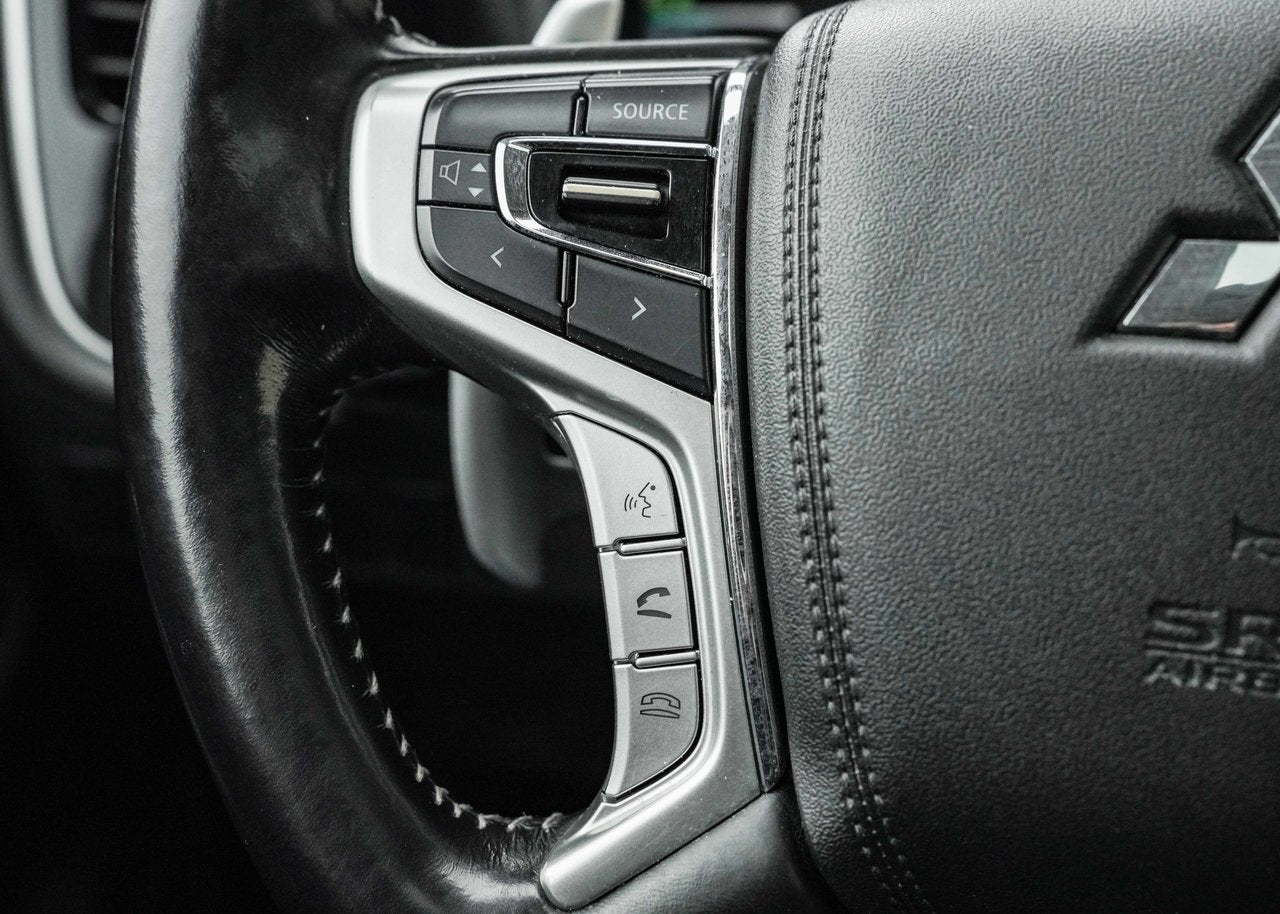 2018 Mitsubishi Outlander PHEV SE-AWC Touring Package