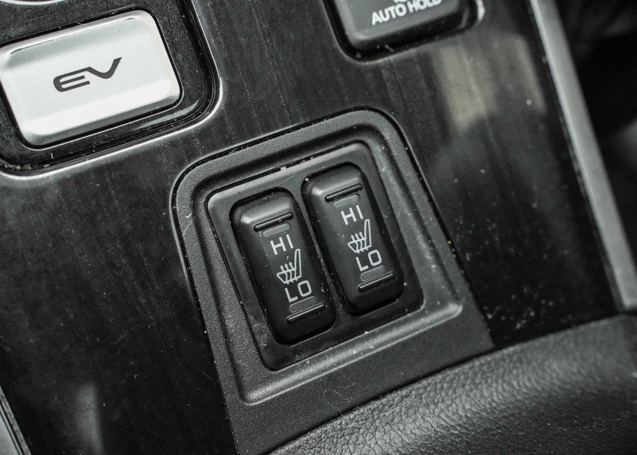 2018 Mitsubishi Outlander PHEV SE-AWC Touring Package