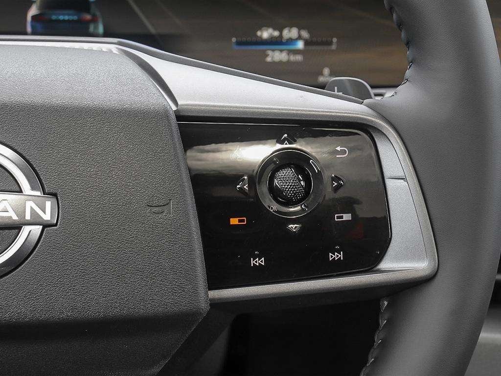 2026 Nissan Leaf PLATINUM+
