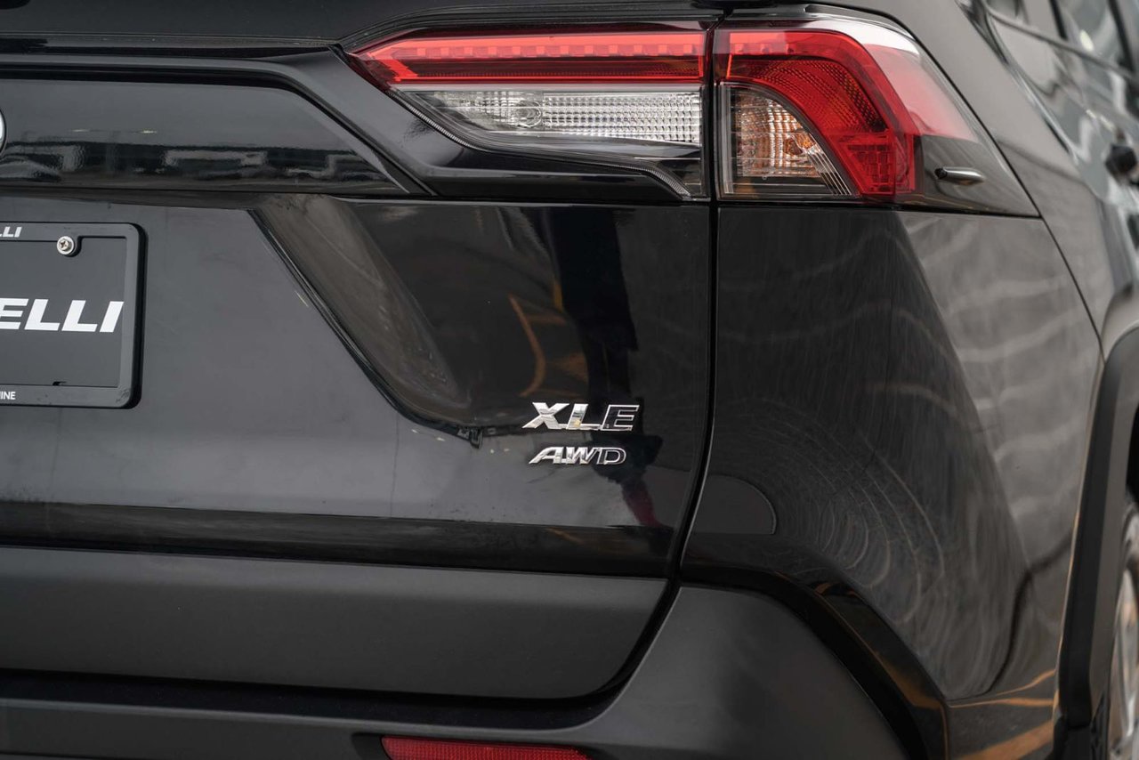 2021 Toyota RAV4 XLE PREMIUM BAS KM AWD CUIR TOIT CARPLAY BLUETOOTH
