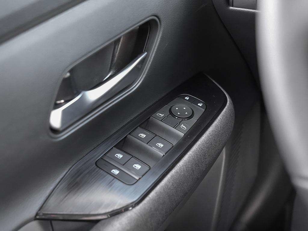2026 Nissan Kicks SV Premium AWD