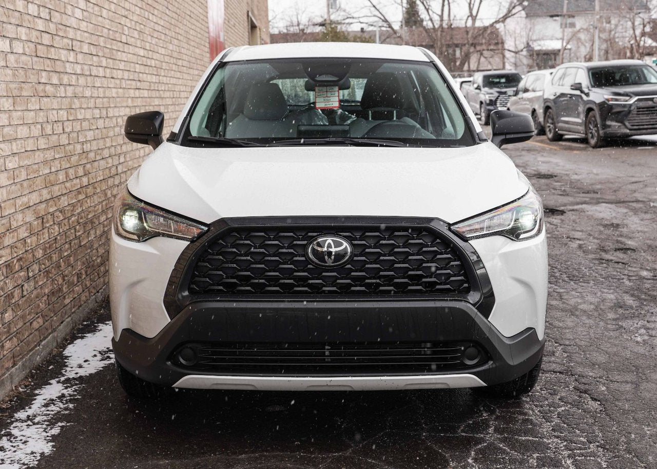 2024 Toyota Corolla Cross L   AWD