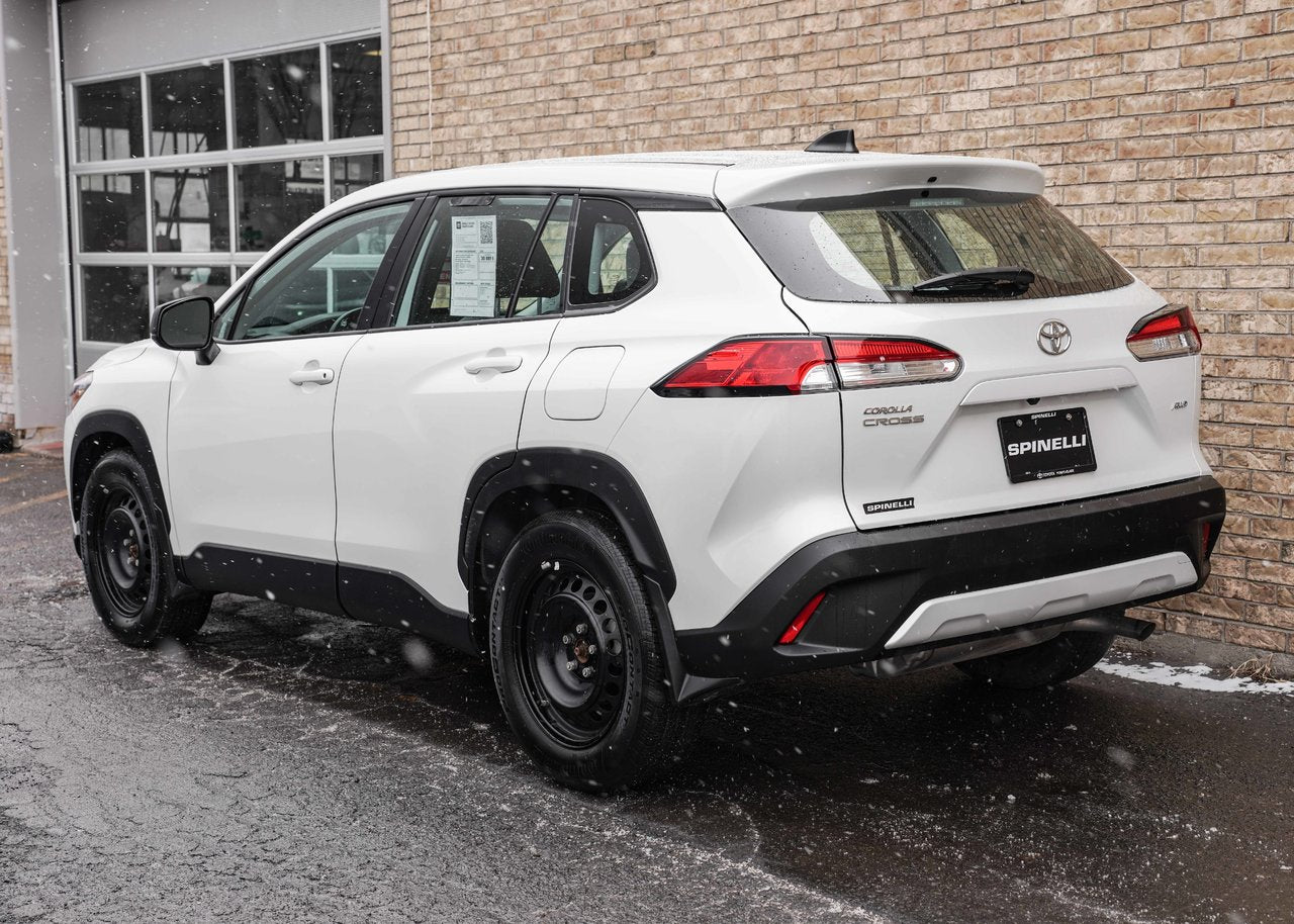 2024 Toyota Corolla Cross L   AWD