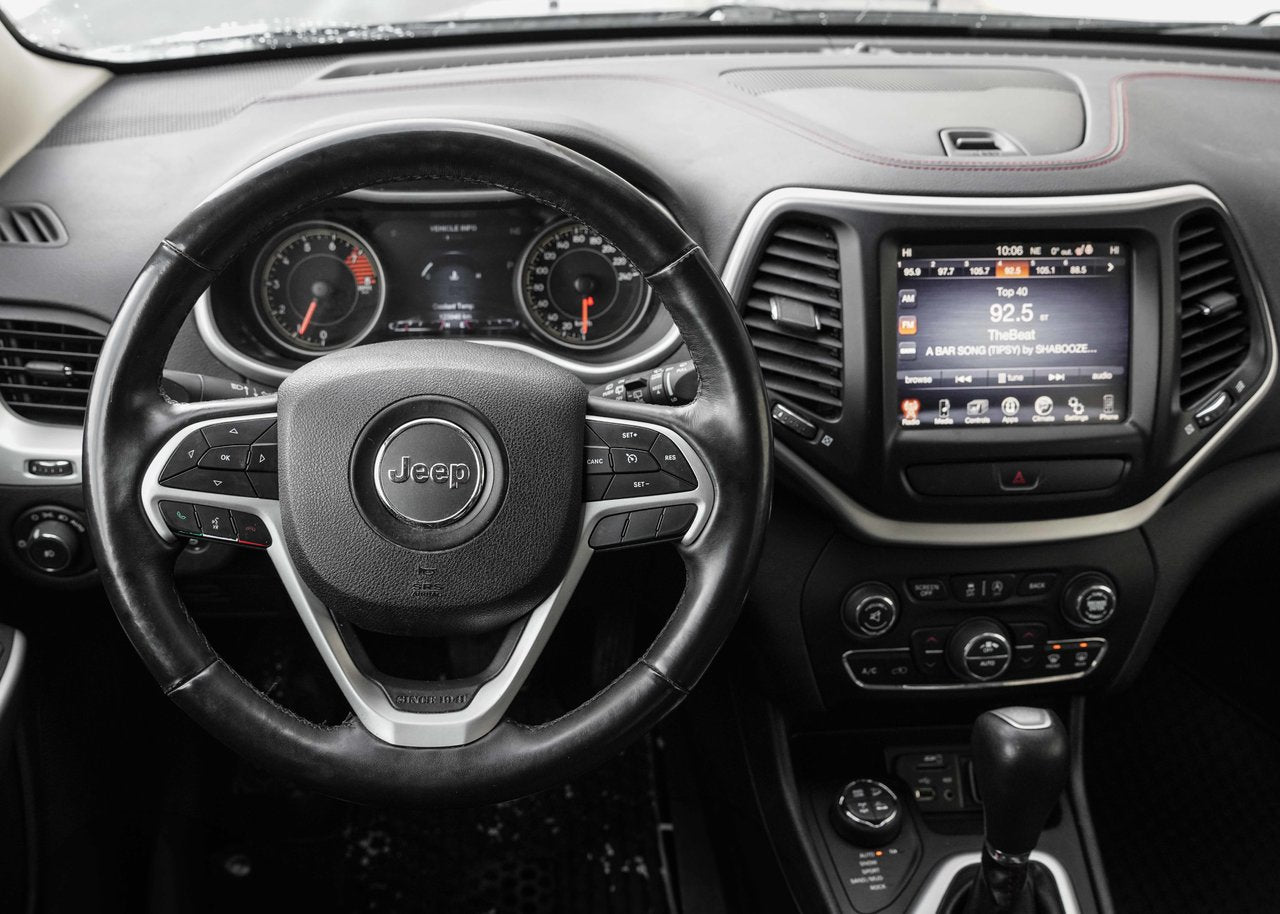 2018 Jeep Cherokee Trailhawk Leather Plus
