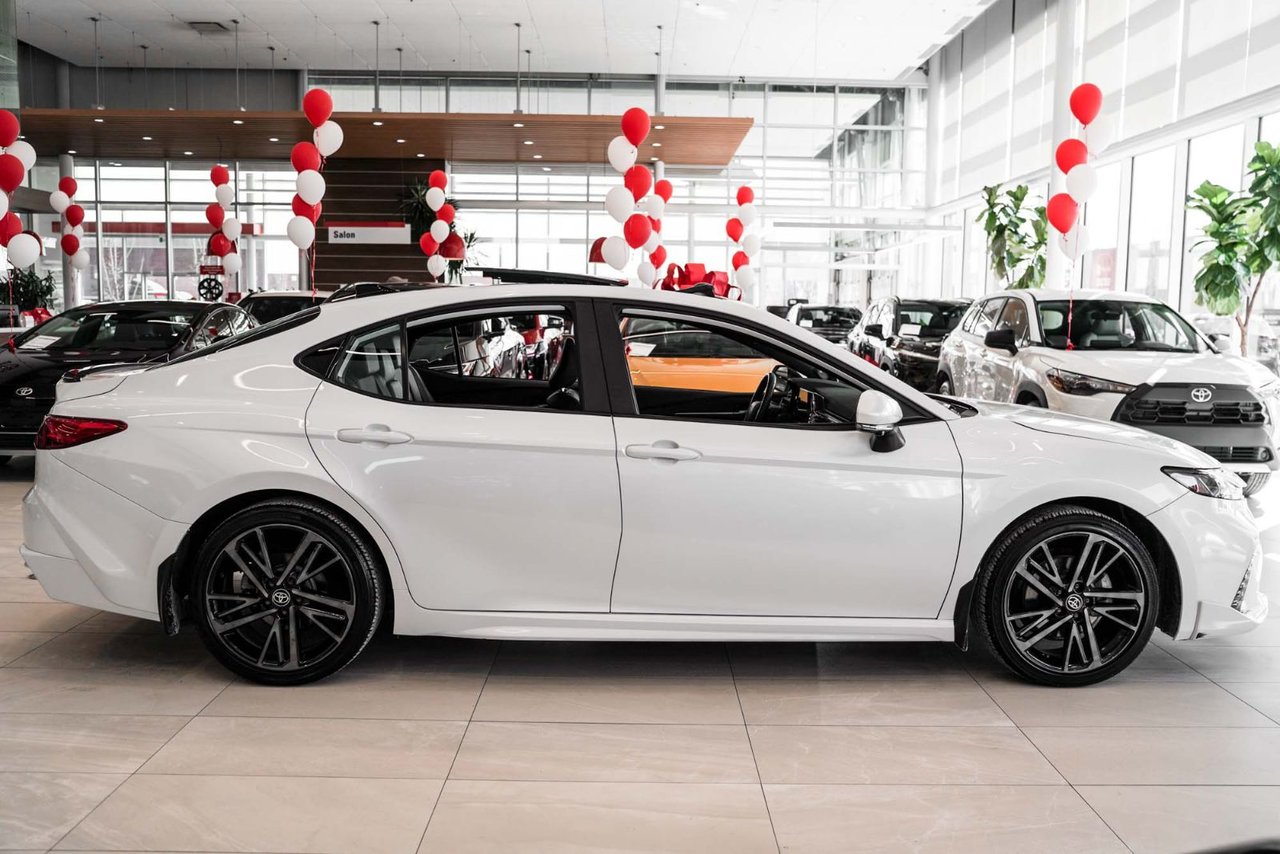 2025 Toyota Camry XSE
