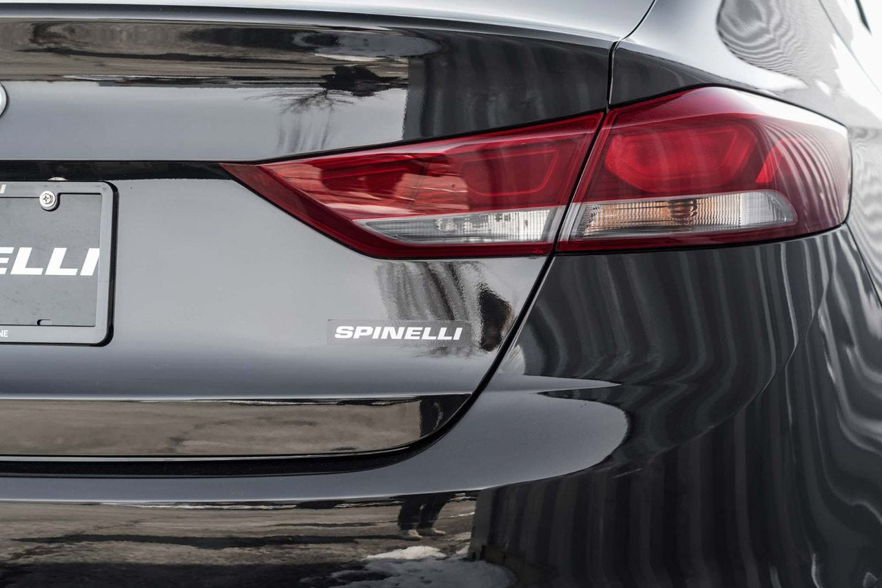 2017 Hyundai Elantra LE