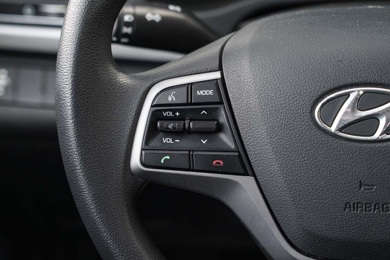 2017 Hyundai Elantra LE