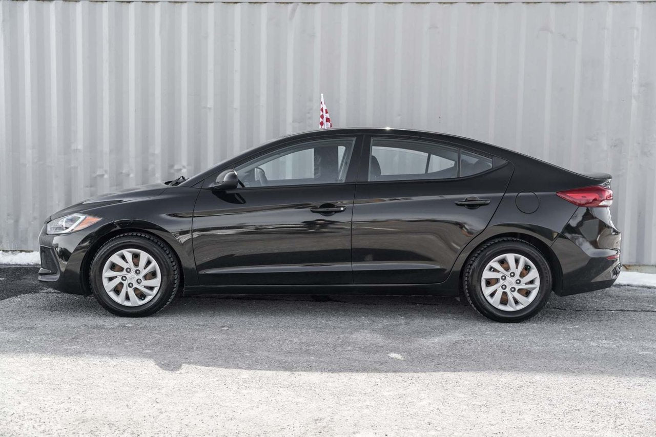2017 Hyundai Elantra LE