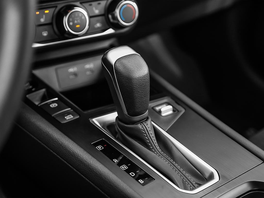 2026 Nissan Kicks S AWD