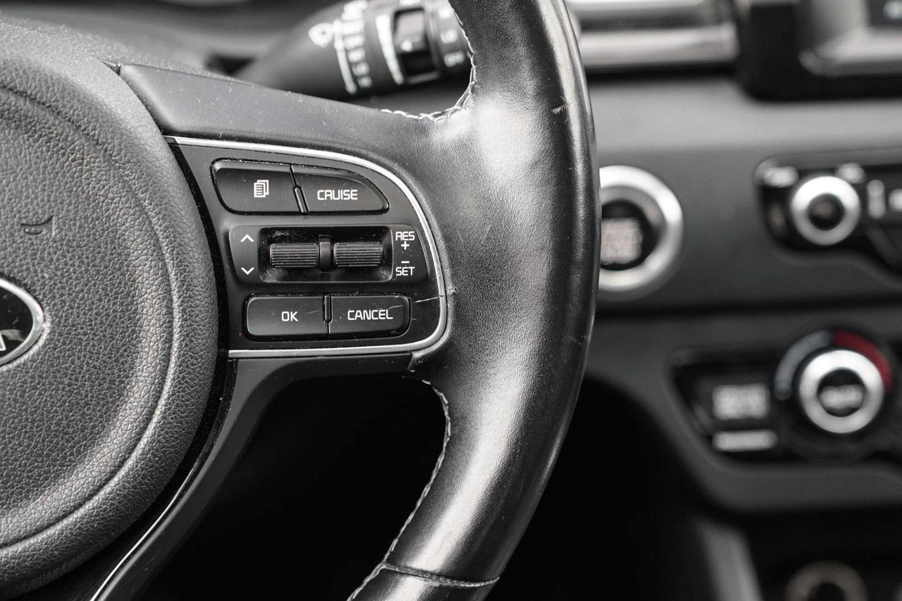 2019 Kia Niro HEV EX PREMIUM; TOIT CAMERA SIEGES CHAUFFANT*GARANTIE*