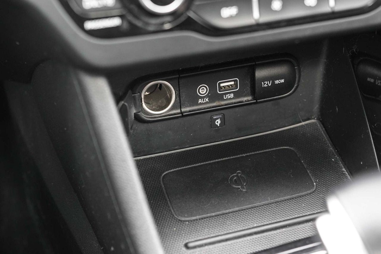 2019 Kia Niro HEV EX PREMIUM; TOIT CAMERA SIEGES CHAUFFANT*GARANTIE*