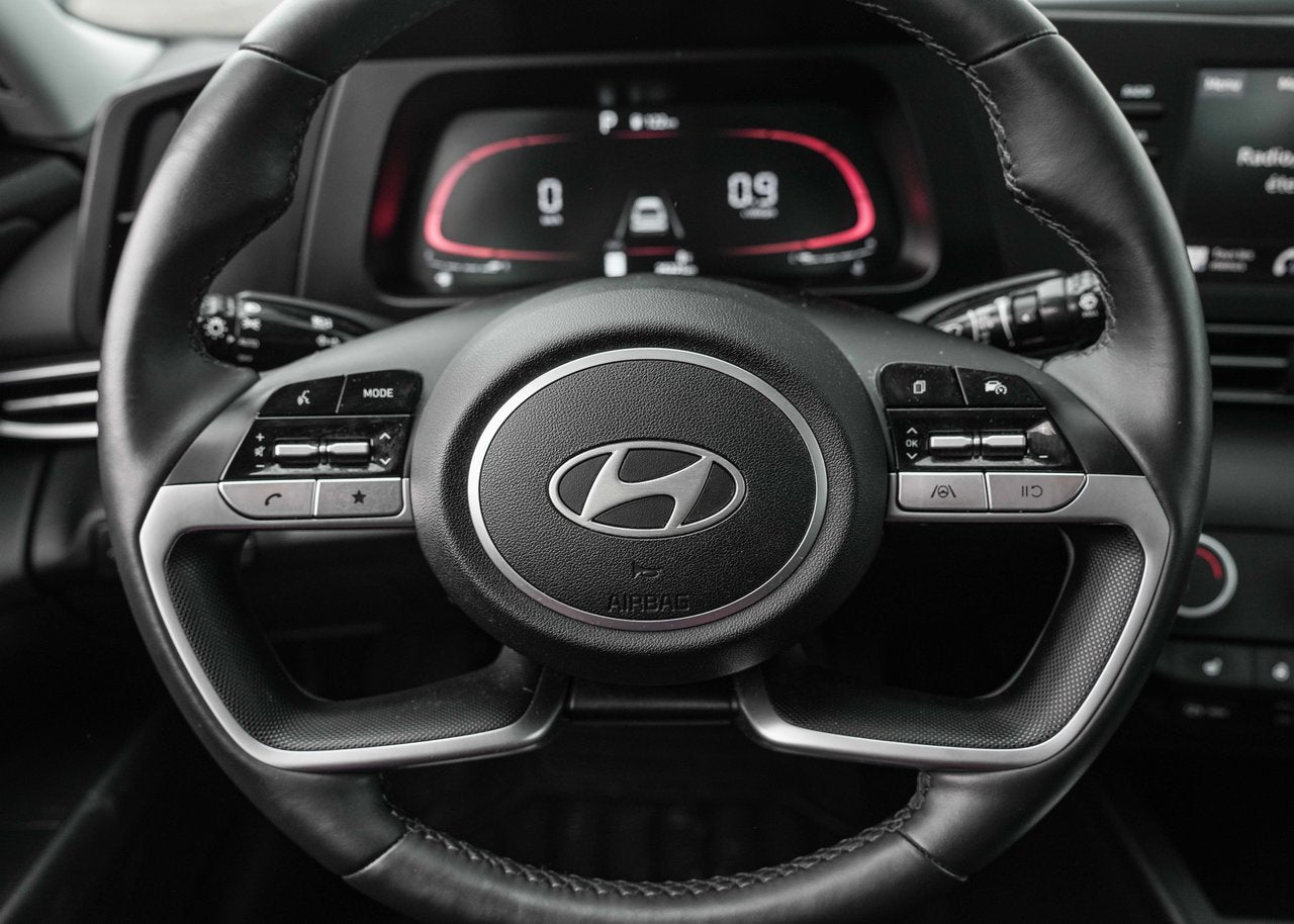 2025 Hyundai Elantra PREFFERED