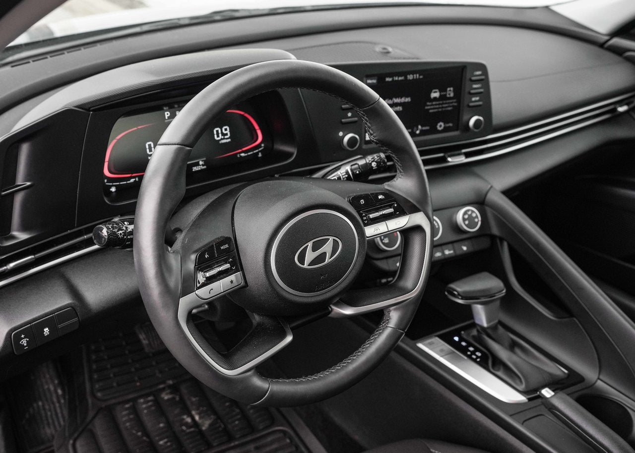 2025 Hyundai Elantra PREFFERED