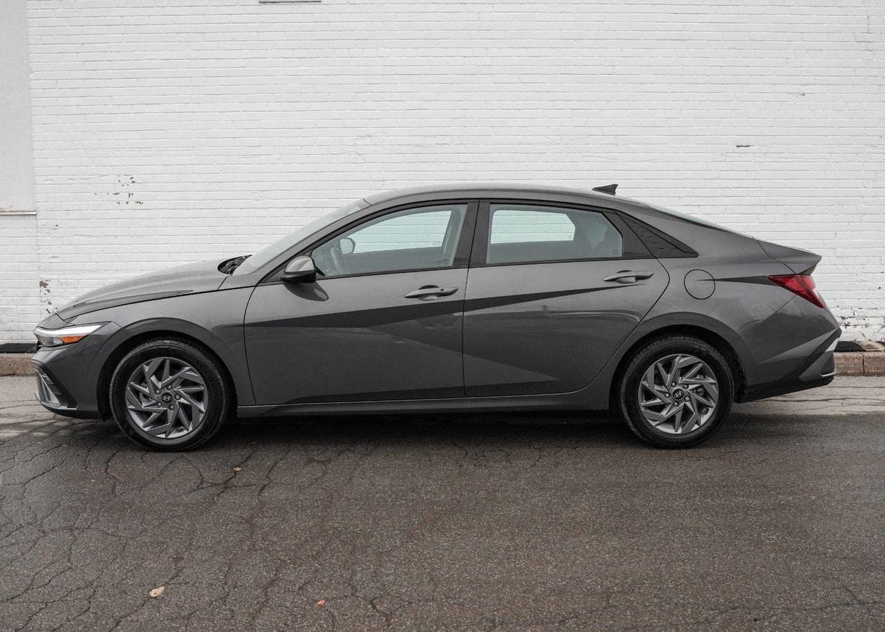 2025 Hyundai Elantra PREFFERED