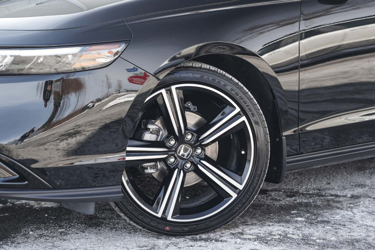 2026 Honda Accord SE; TOIT CAMERA ANGLE MORT SIEGES+VOLANT CHAUFFANT