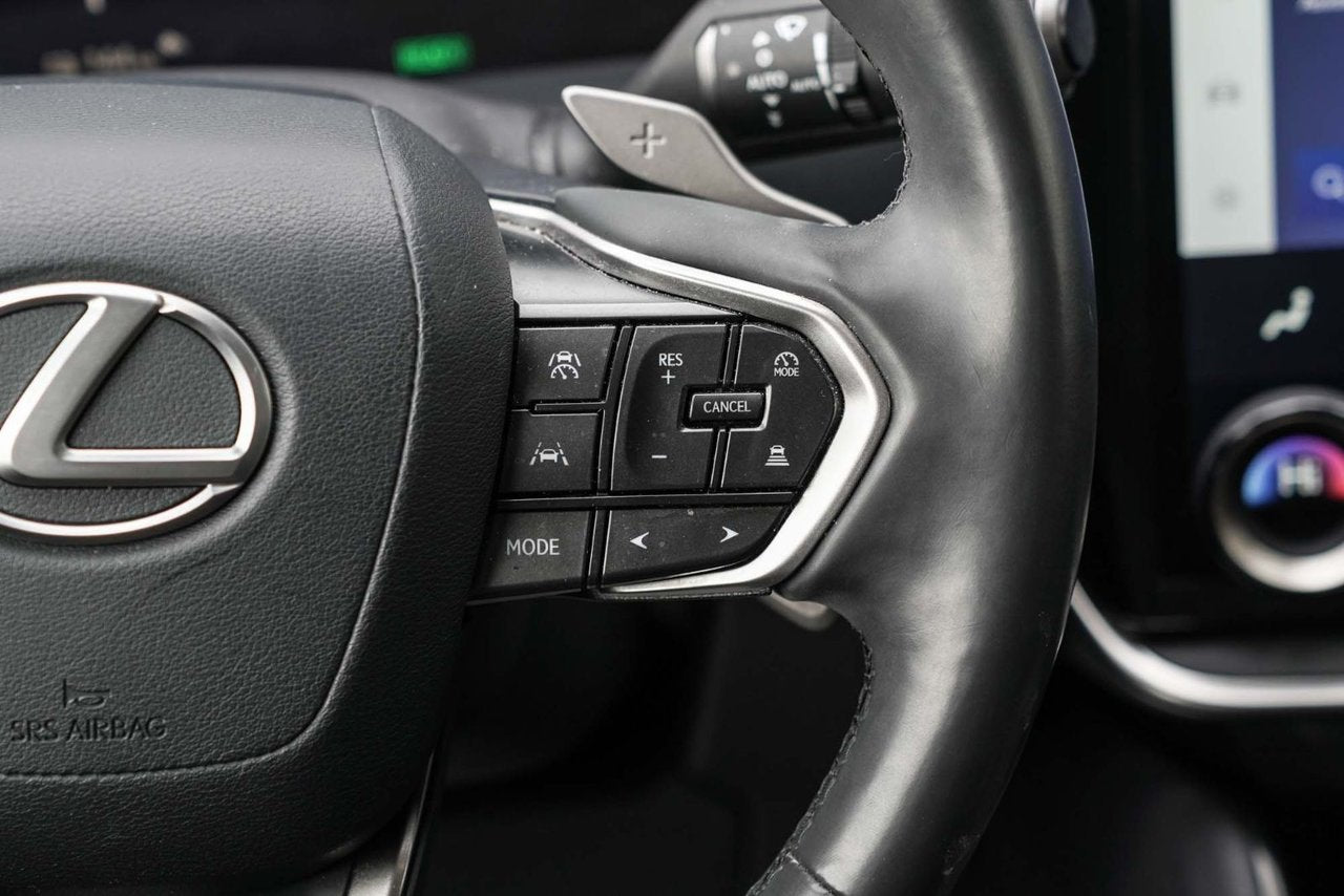 2023 Lexus RZ 450e SIGNATURE AWD DIRECT4 BAS KM