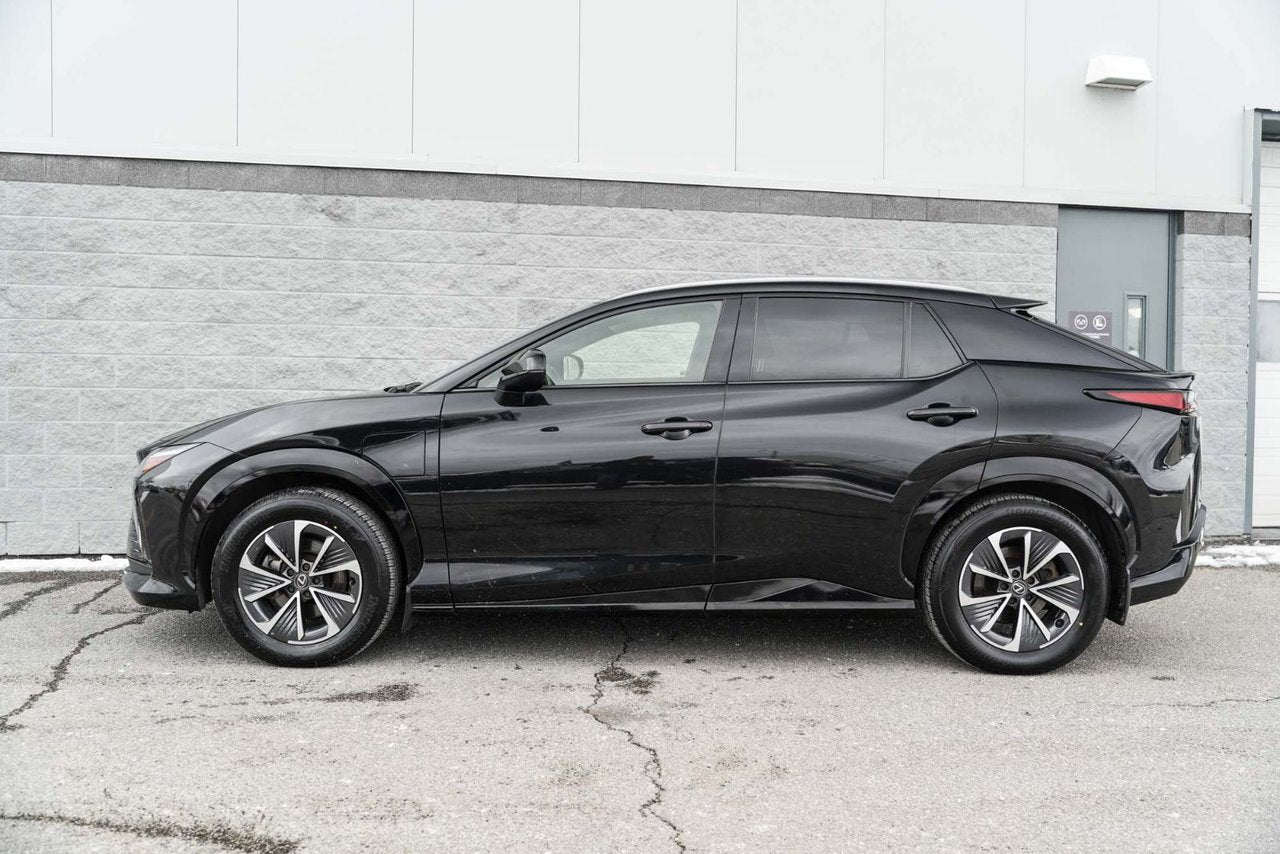 2023 Lexus RZ 450e SIGNATURE AWD DIRECT4 BAS KM