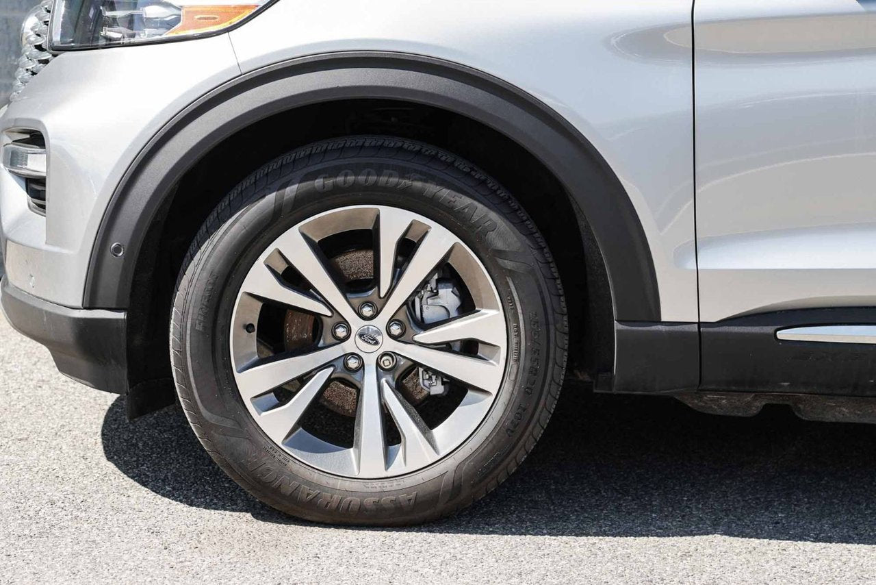 2020 Ford Explorer PLATINUM 4WD; CUIR TOIT PANO CAM 360 *GARANTIE*