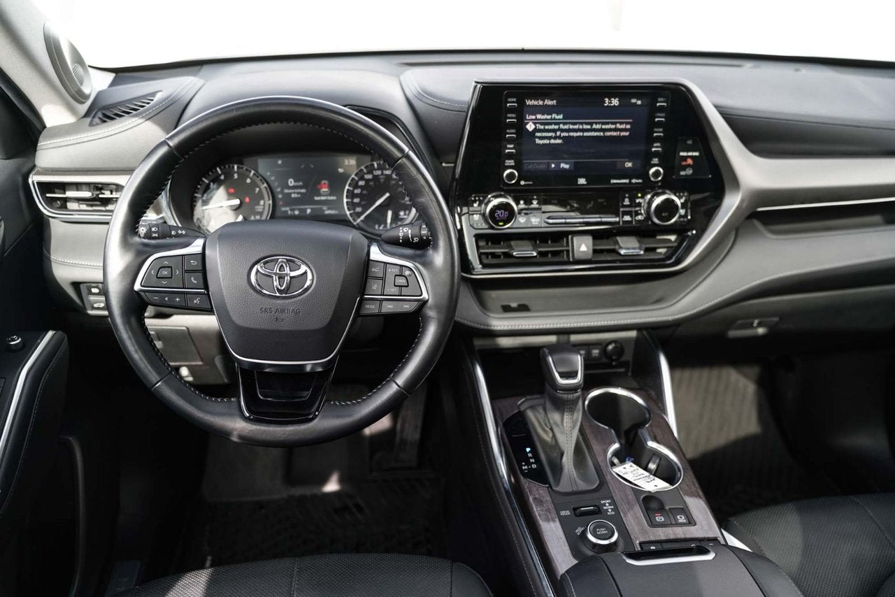 2021 Toyota Highlander Limited AWD BAS KM 7 PASS CUIR TOIT PANO SON JBL