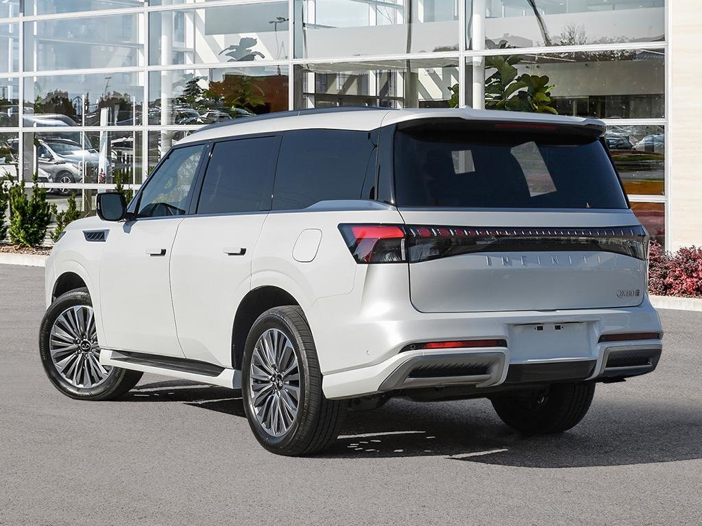 2026 Infiniti QX80 LUXE