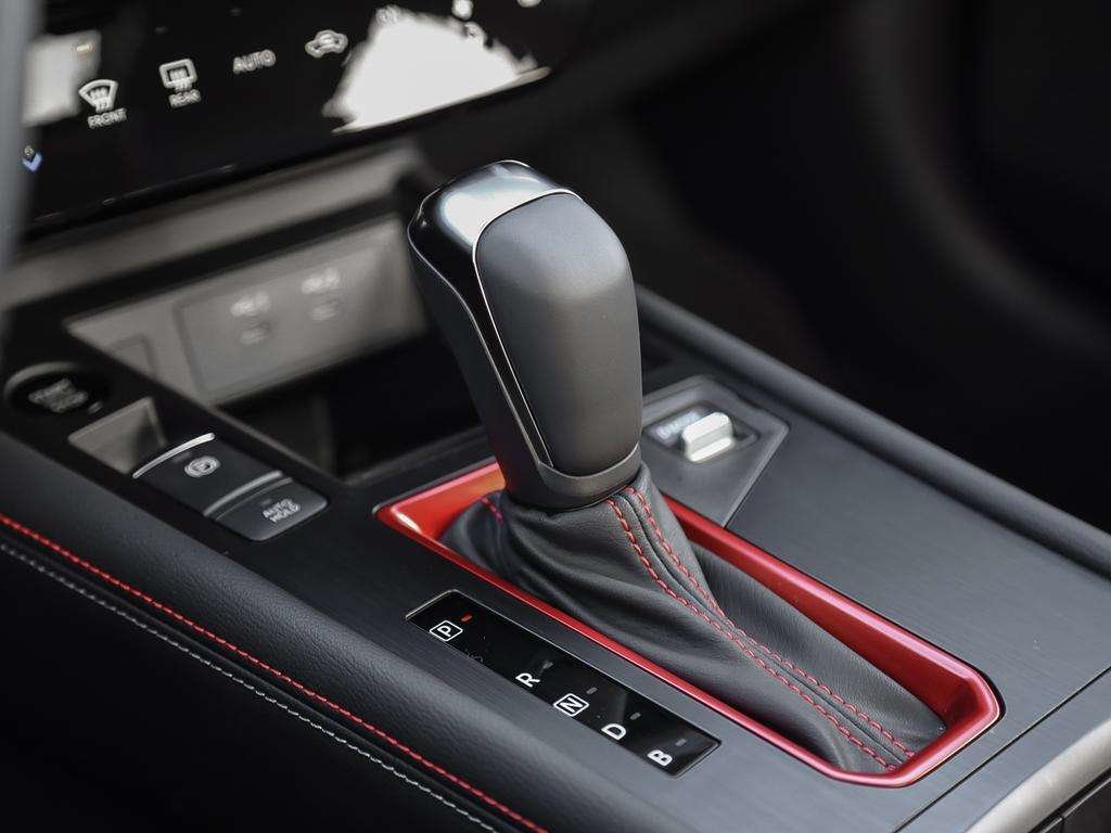 2026 Nissan Kicks SR Premium AWD