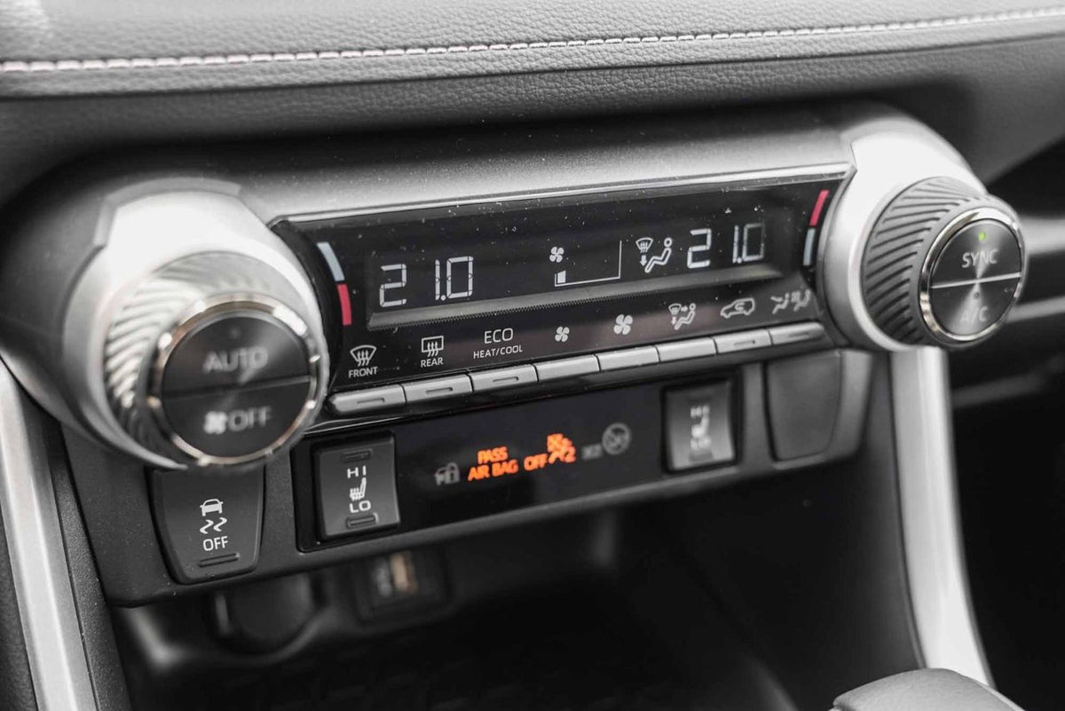 2025 Toyota RAV4 Hybrid LE AWD