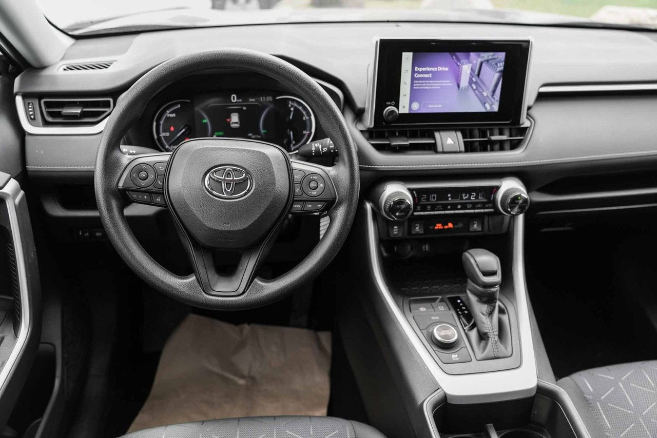 2025 Toyota RAV4 Hybrid LE AWD