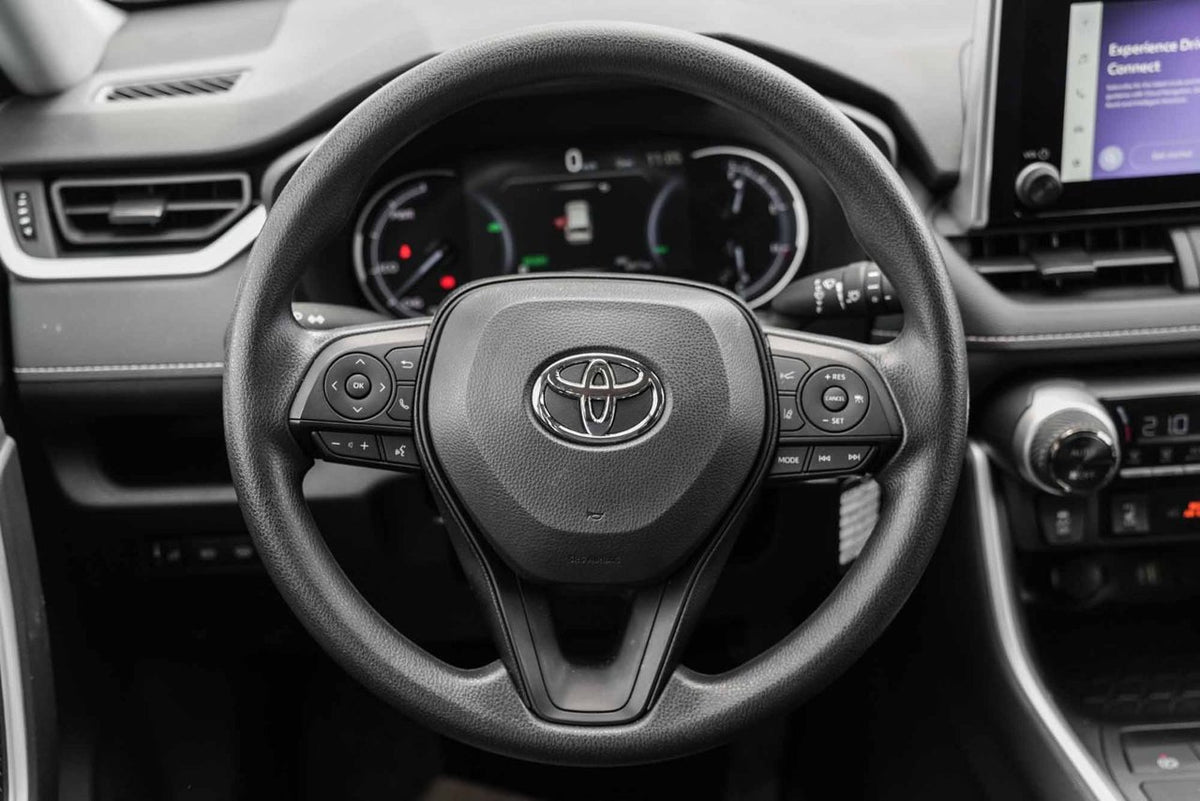 2025 Toyota RAV4 Hybrid LE AWD