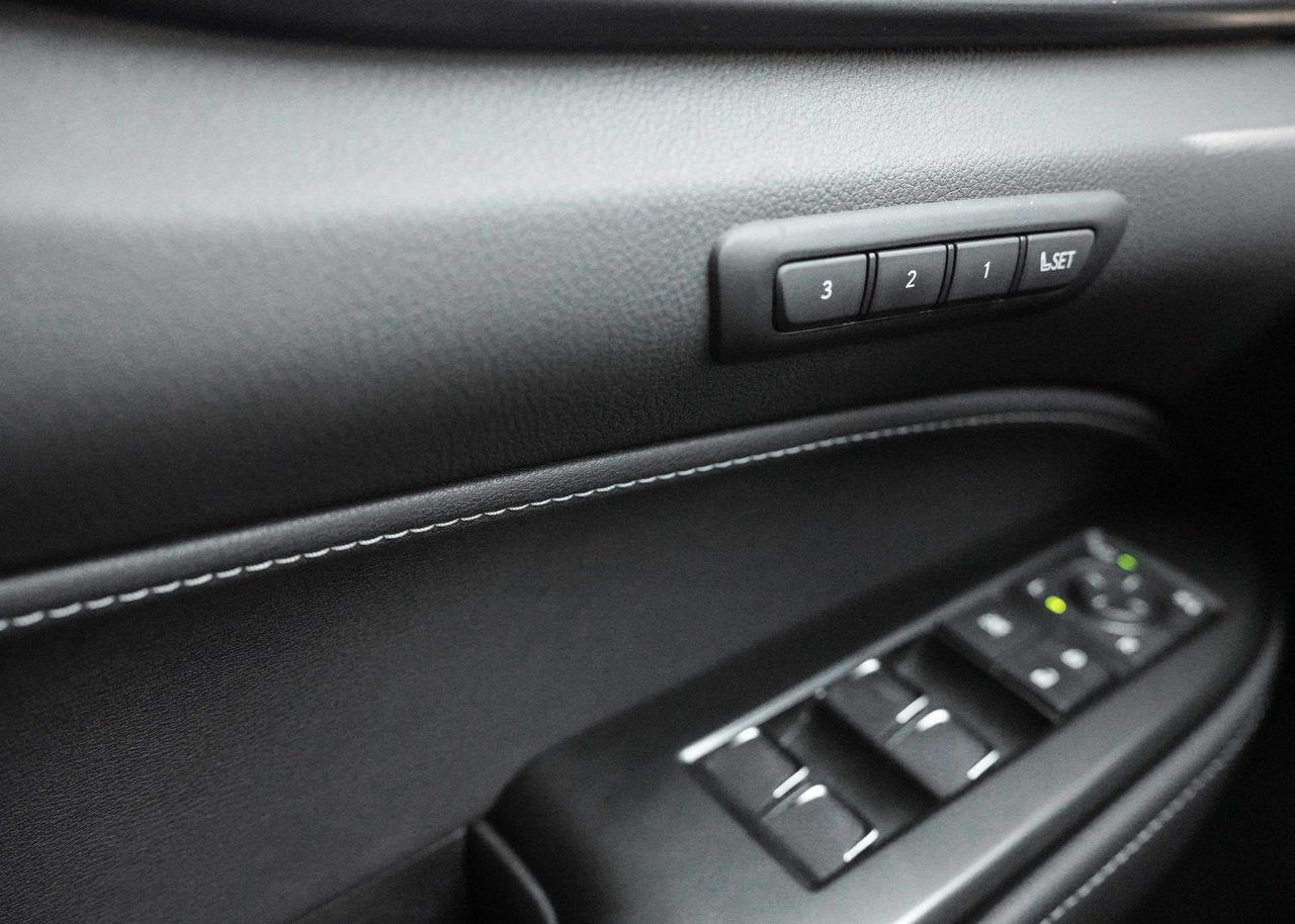 2024 Lexus NX 350h **PREMIUM HYBRIDE**