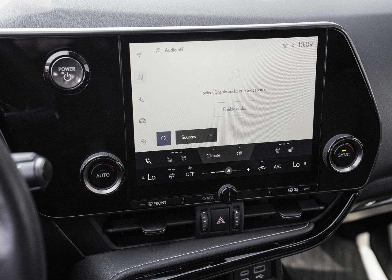2024 Lexus NX 350h **PREMIUM HYBRIDE**