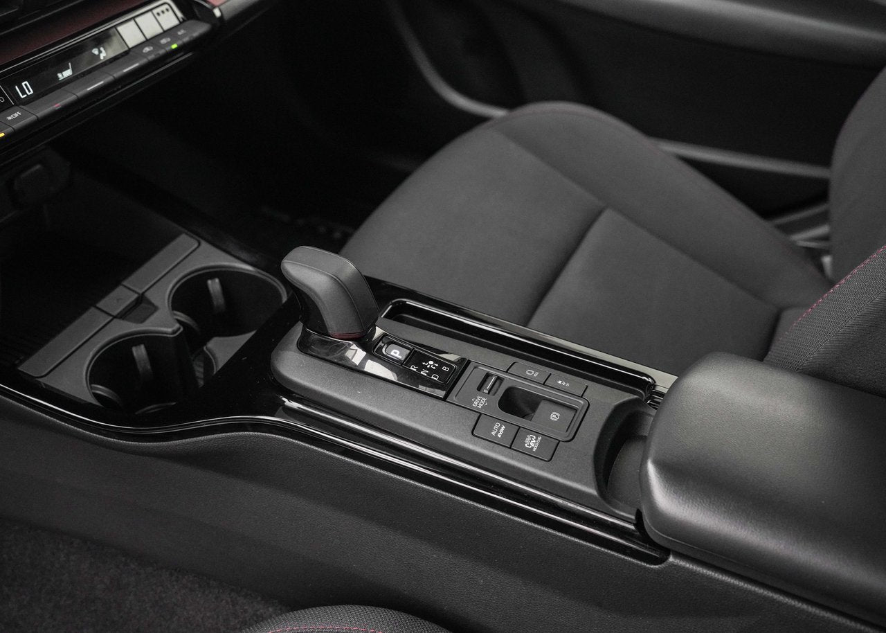 2024 Toyota Prius Prime SE