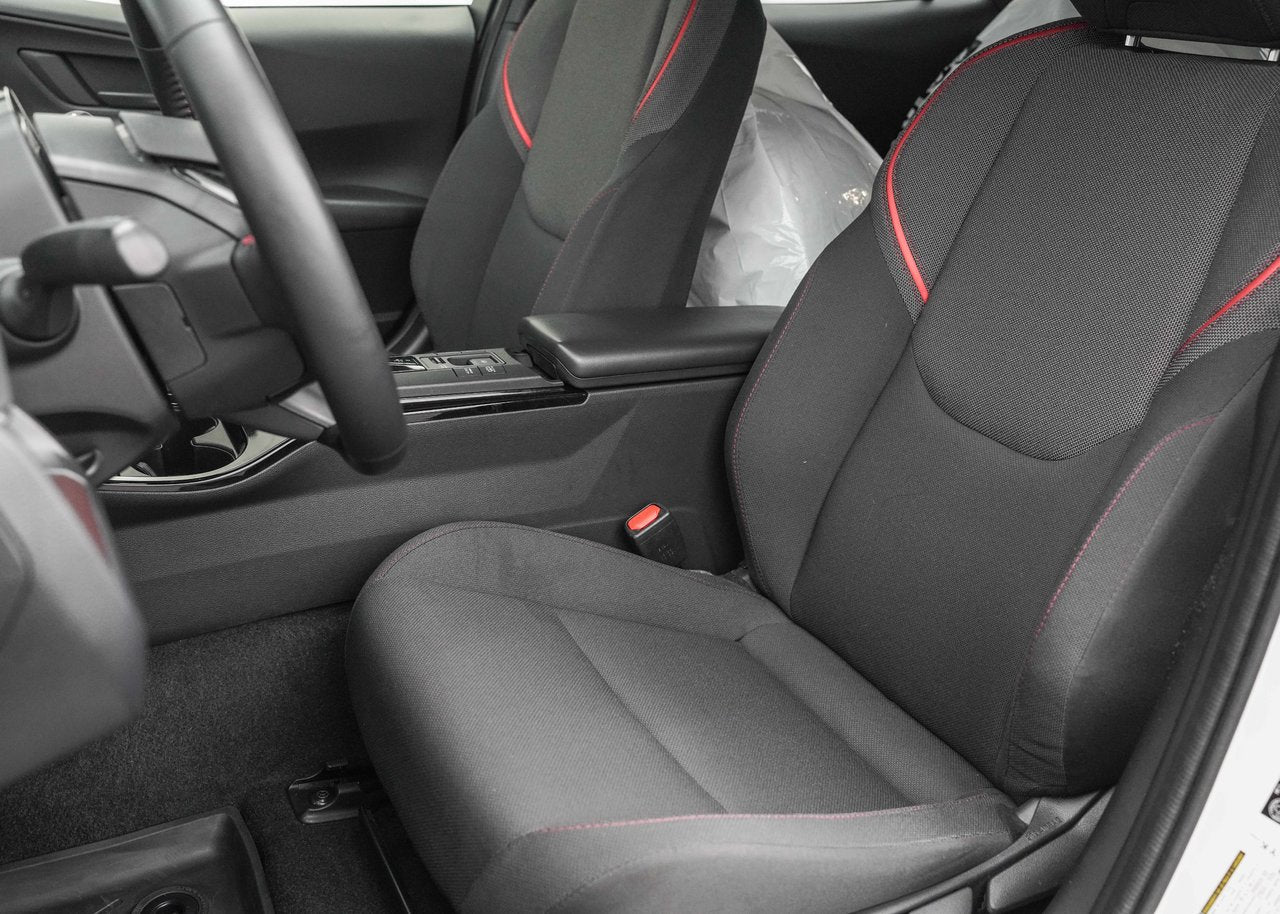 2024 Toyota Prius Prime SE