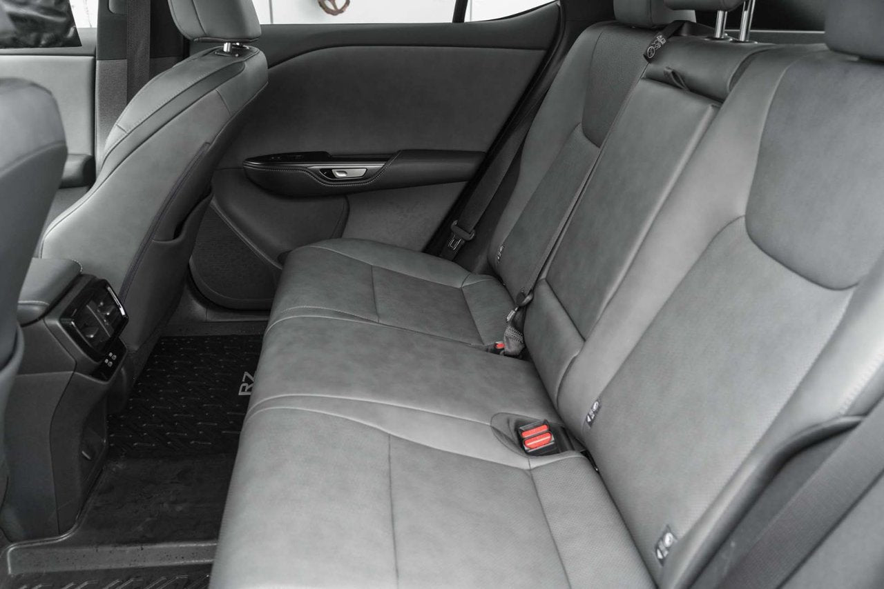 2023 Lexus RZ 450e LUXURY MAGS 20 POUCES CUIR TOIT BAS KM