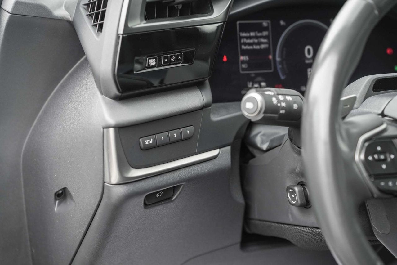 2023 Lexus RZ 450e LUXURY MAGS 20 POUCES CUIR TOIT BAS KM