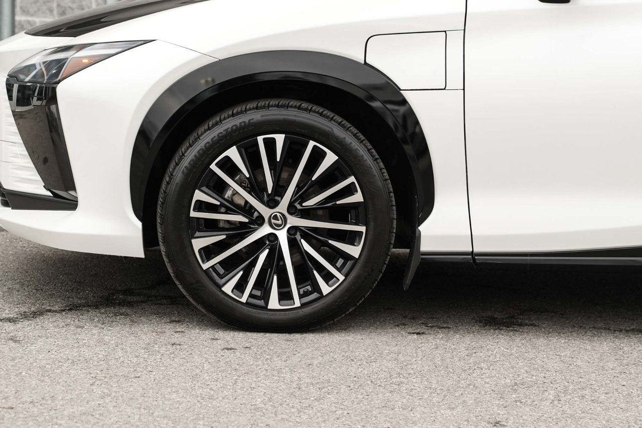 2023 Lexus RZ 450e LUXURY MAGS 20 POUCES CUIR TOIT BAS KM