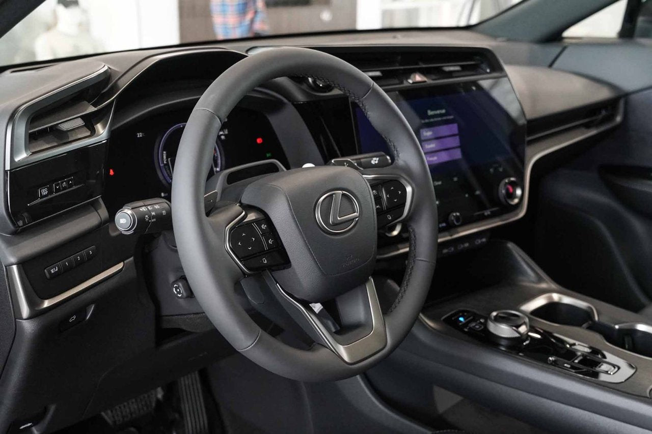 2025 Lexus RZ EXECUTIVE