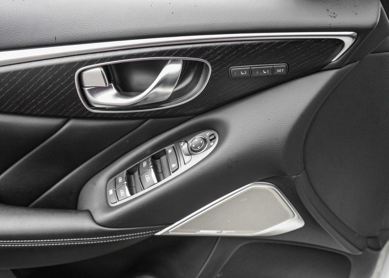 2023 Infiniti Q50 Signature Edition