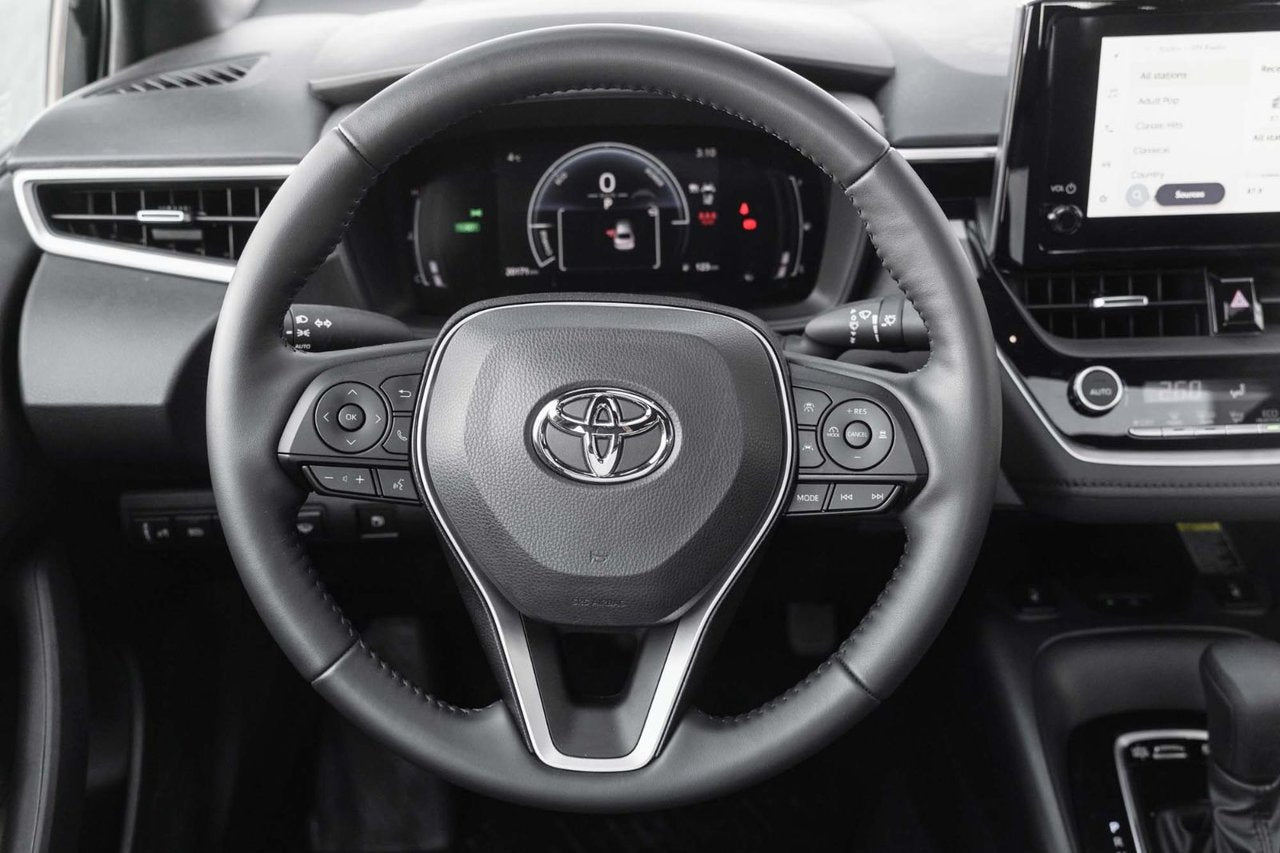 2025 Toyota Corolla Hybrid SE AWD BAS KM TOIT CARPLAY MAGS BLUETOOTH